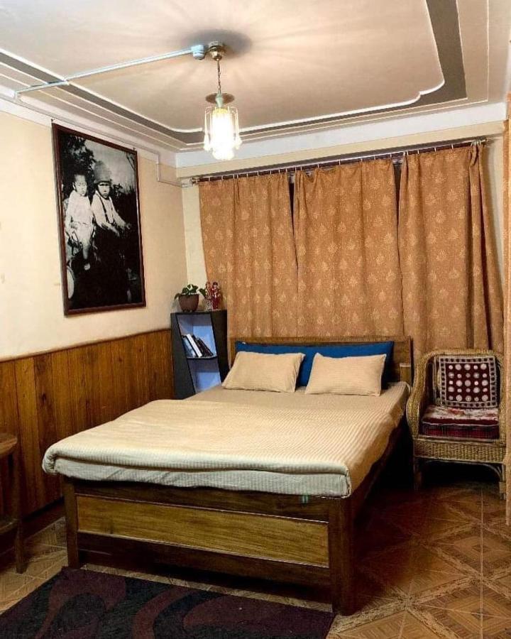 Raibas Homestay ダージリン エクステリア 写真